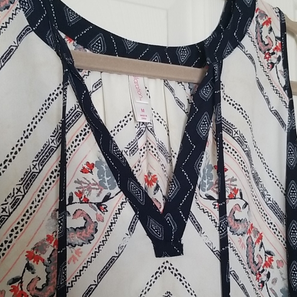 Gorgeous smock dress - Picture 2 of 5